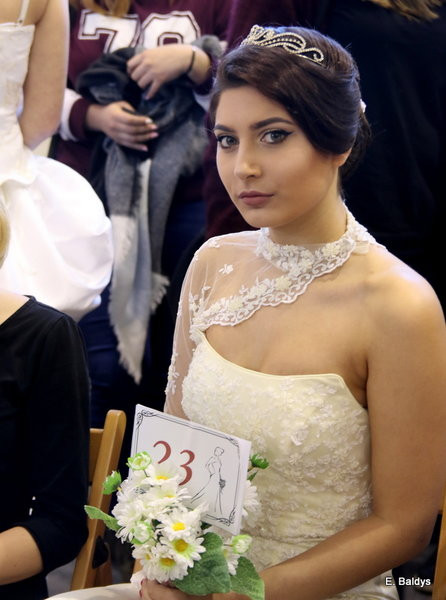 Gala ślubna w szkole (dużo zdjęć)