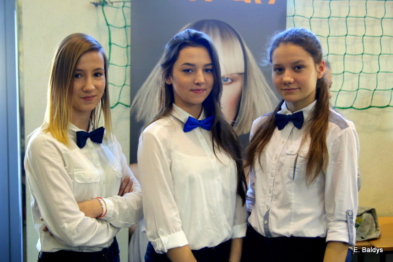 Gala ślubna w szkole (dużo zdjęć)