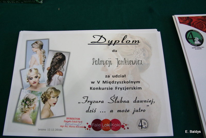 Gala ślubna w szkole (dużo zdjęć)