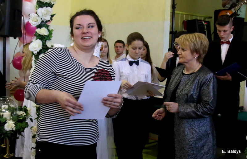 Gala ślubna w szkole (dużo zdjęć)