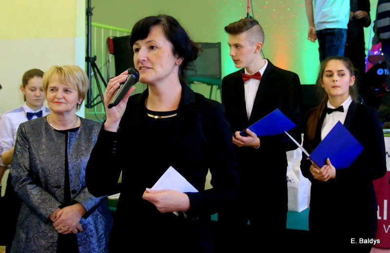 Gala ślubna w szkole (dużo zdjęć)
