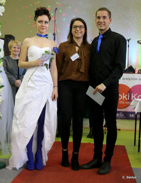 Gala ślubna w szkole (dużo zdjęć)