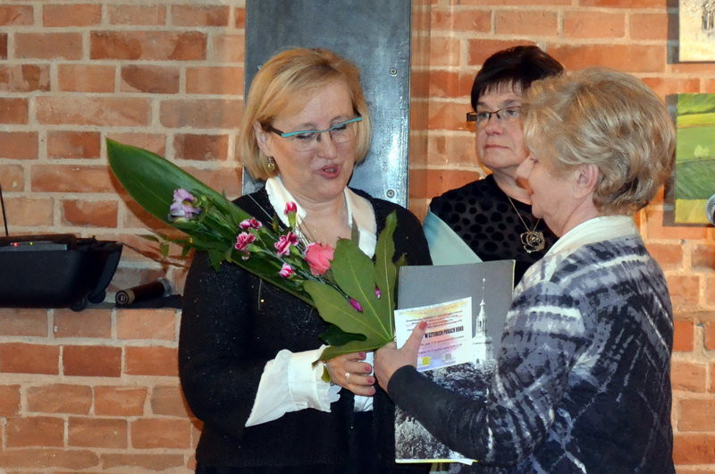 Słuchacze UTW wystawiają w ratuszu (zdjęcia)