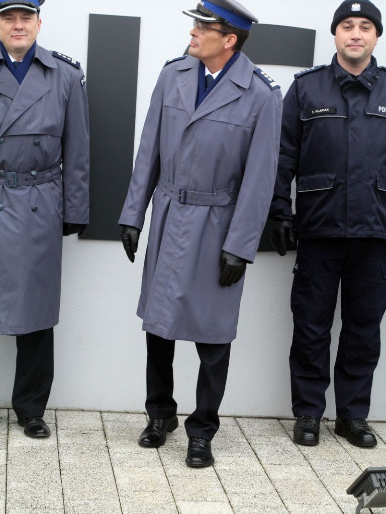 Nowe samochody dla policji (zdjęcia)