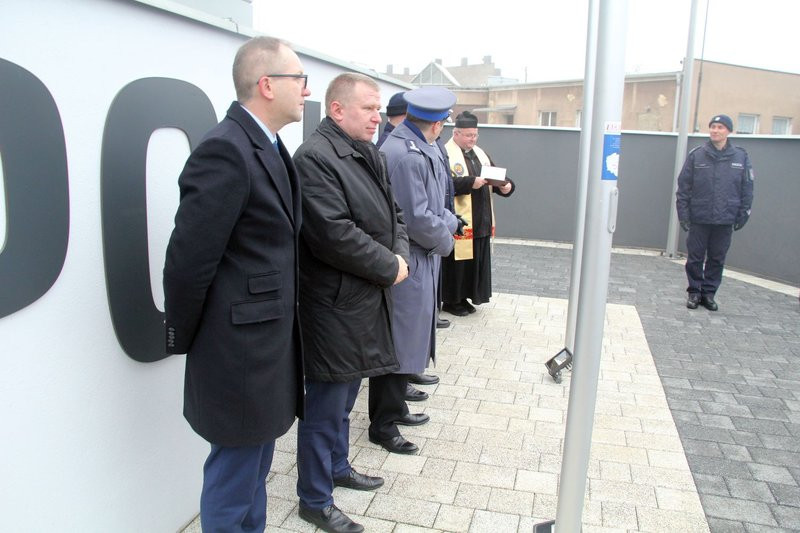 Nowe samochody dla policji (zdjęcia)