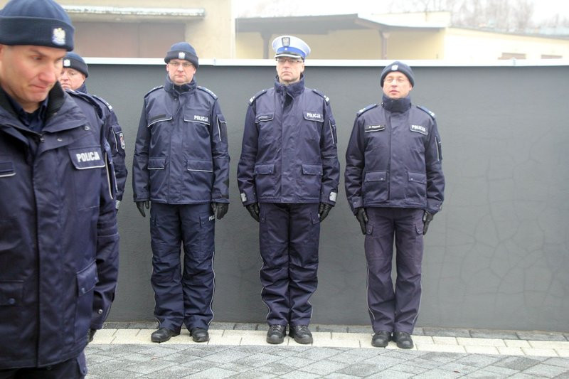 Nowe samochody dla policji (zdjęcia)