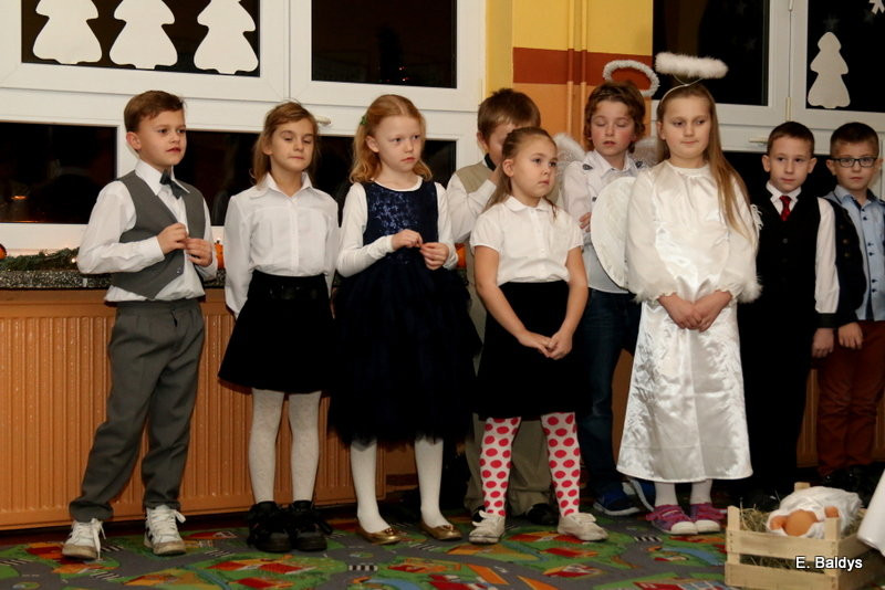 Jasełka drugoklasistów w Osiecznej (zdjęcia)