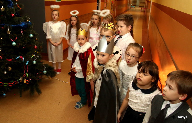 Jasełka drugoklasistów w Osiecznej (zdjęcia)