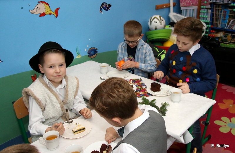 Jasełka drugoklasistów w Osiecznej (zdjęcia)