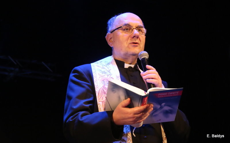 Wigilia dla samotnych i bezdomnych w Lesznie (zdjęcia)