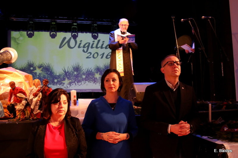 Wigilia dla samotnych i bezdomnych w Lesznie (zdjęcia)
