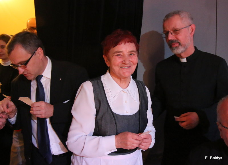 Wigilia dla samotnych i bezdomnych w Lesznie (zdjęcia)