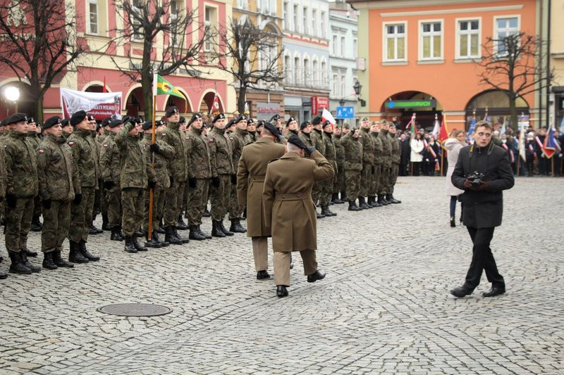 Hołd dla Powstańców (wideo i zdjęcia)