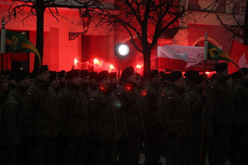 Hołd dla Powstańców (wideo i zdjęcia)