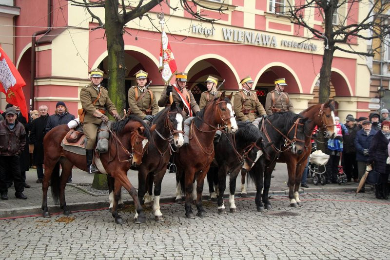 Hołd dla Powstańców (wideo i zdjęcia)