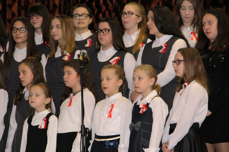 Pamiętają o Bohaterach Powstania (zdjęcia)