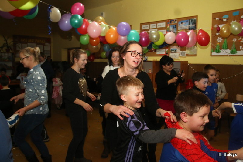 Balik karnawałowy w SP 9 (zdjęcia)