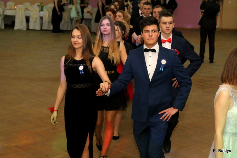 Poloneza czas zacząć w ZSET w Lesznie (zdjęcia)