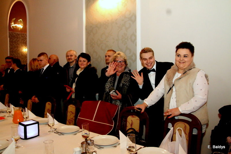 Studniówka II LO w Oazie (dużo zdjęć)