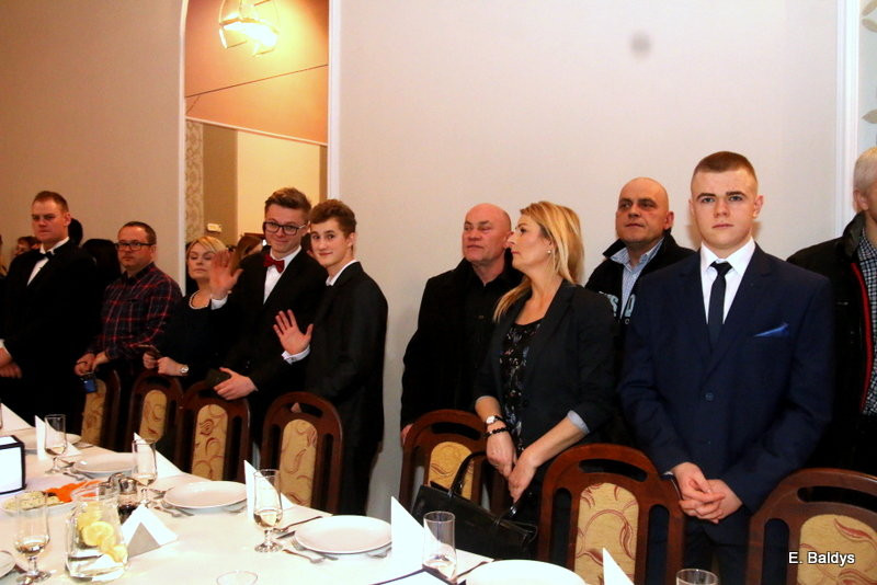 Studniówka II LO w Oazie (dużo zdjęć)