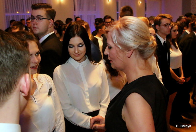 Studniówka II LO w Oazie (dużo zdjęć)