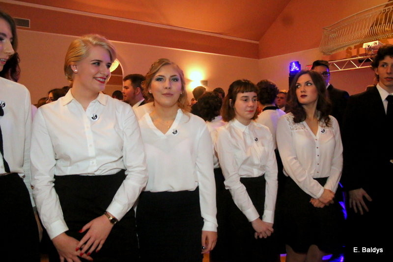 Studniówka II LO w Oazie (dużo zdjęć)
