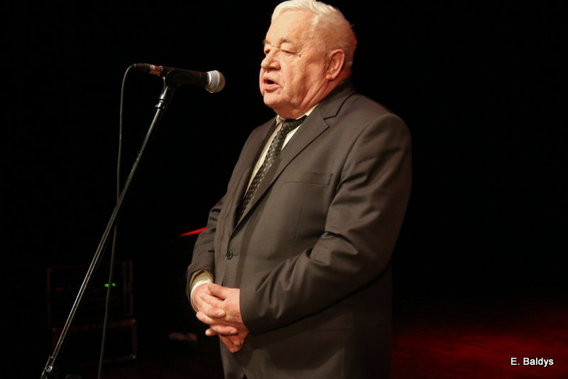 Seniorzy śpiewali kolędy i pastorałki (zdjęcia)