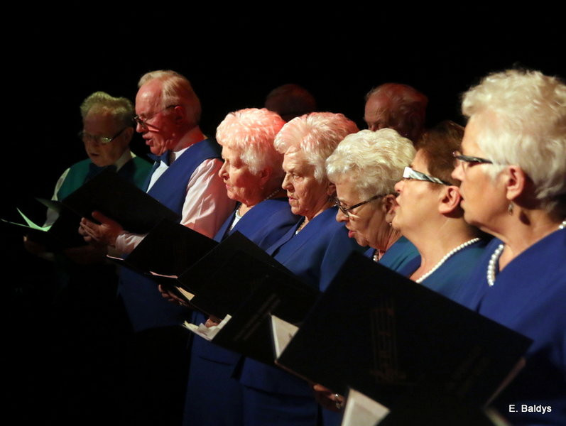 Seniorzy śpiewali kolędy i pastorałki (zdjęcia)