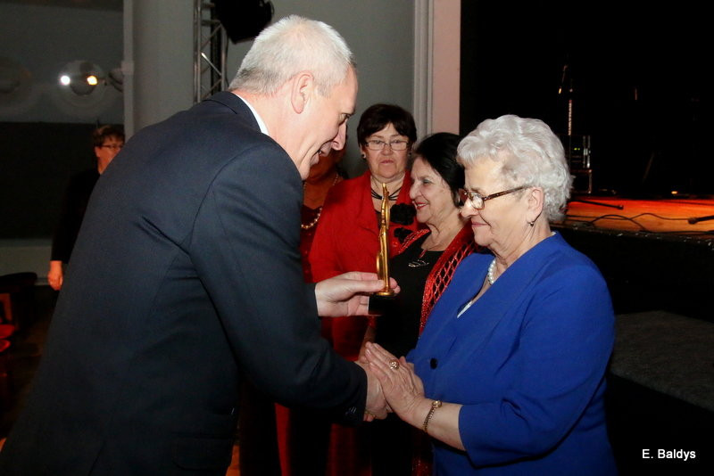 Seniorzy śpiewali kolędy i pastorałki (zdjęcia)