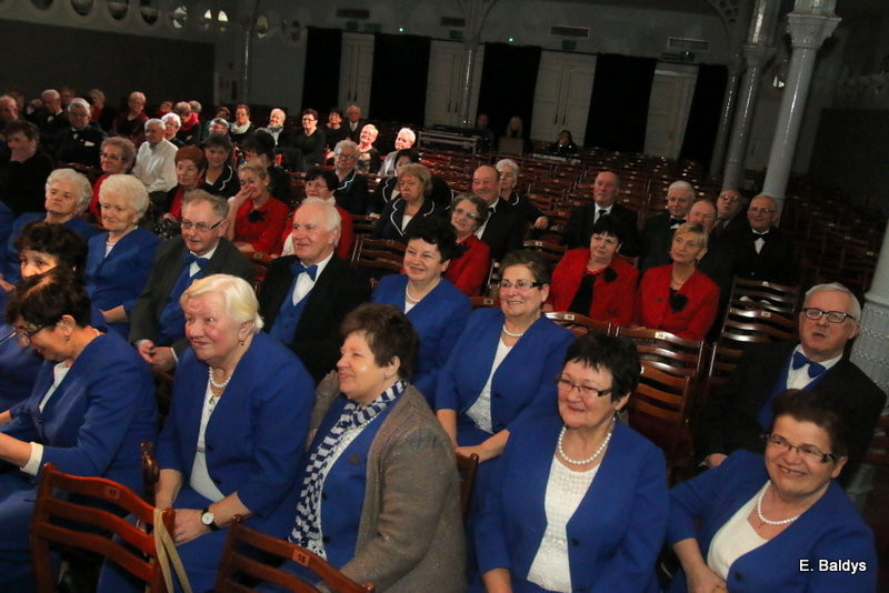 Seniorzy śpiewali kolędy i pastorałki (zdjęcia)
