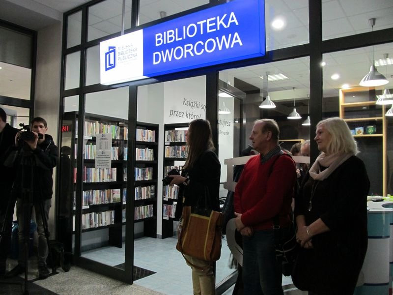 Mamy bibliotekę na dworcu PKP (kilka zdjęć)
