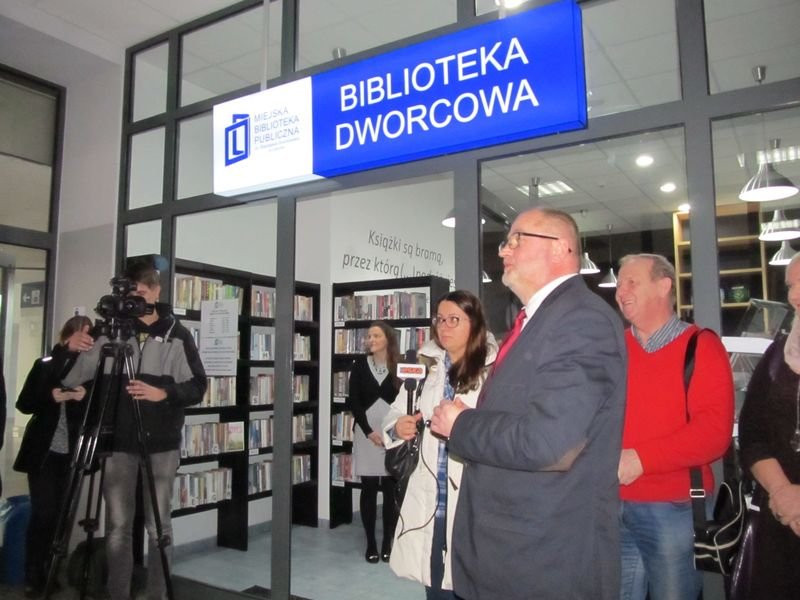 Mamy bibliotekę na dworcu PKP (kilka zdjęć)