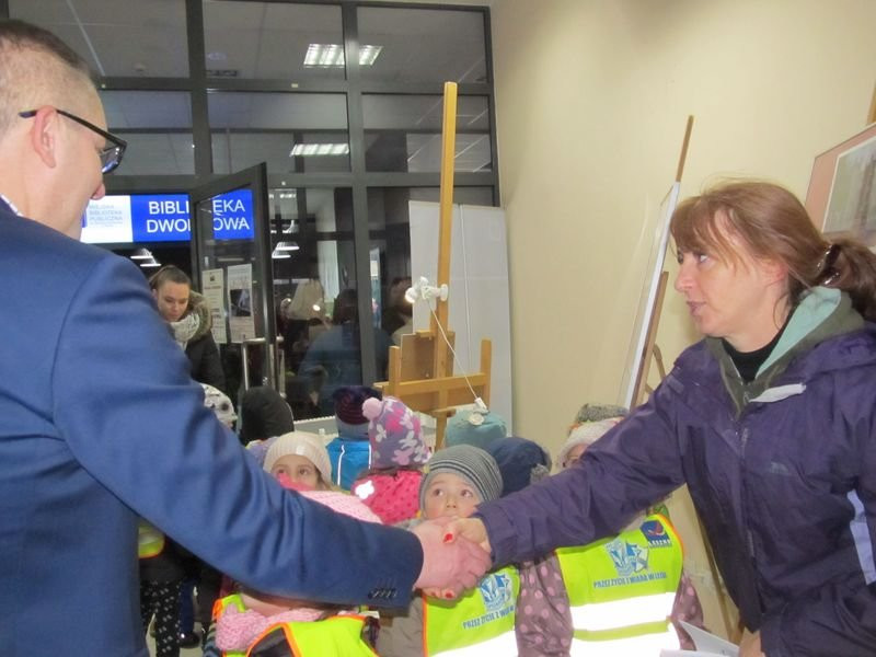 Mamy bibliotekę na dworcu PKP (kilka zdjęć)