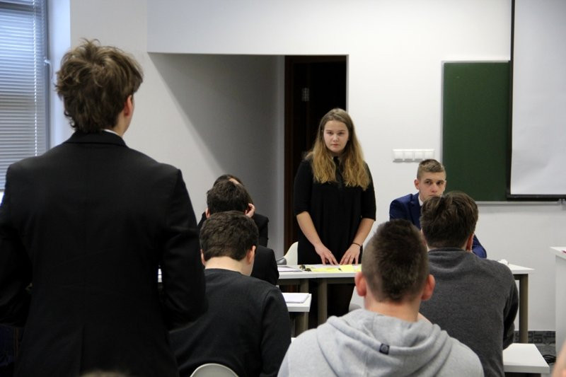 Młodzi znowu debatują (zdjęcia)