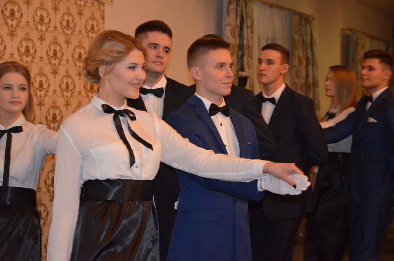 Ekonomik bawił się w Finezji (zdjęcia)
