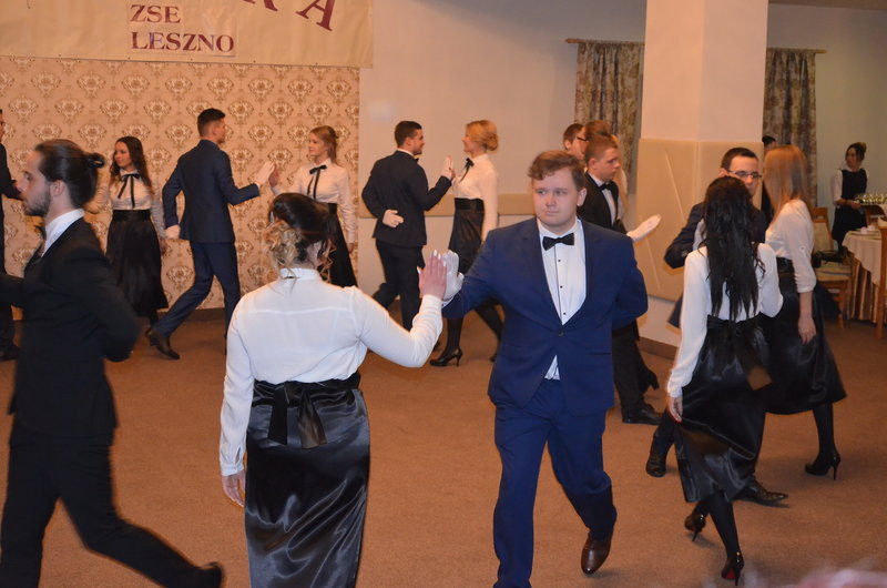 Ekonomik bawił się w Finezji (zdjęcia)