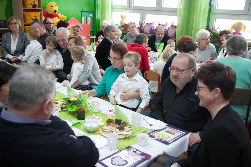 Tak przedszkolaki świętowały Dzień Babci i Dziadka (zdjęcia)