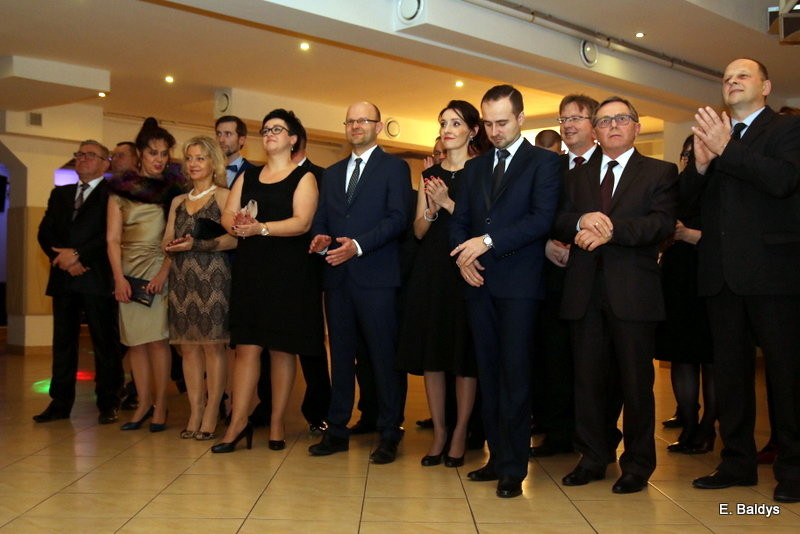Studniówka ZST w Finezji (zdjęcia)