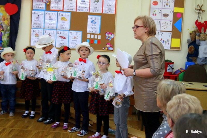 Smerfy dla babci i dziadka w PM 19 (zdjęcia)