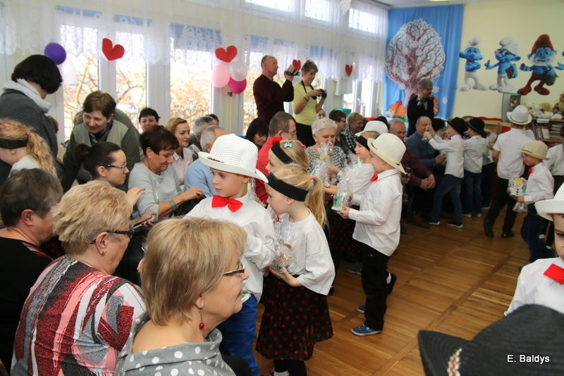 Smerfy dla babci i dziadka w PM 19 (zdjęcia)