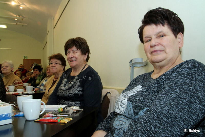 Zuchy odwiedziły Klub Seniora (zdjęcia)