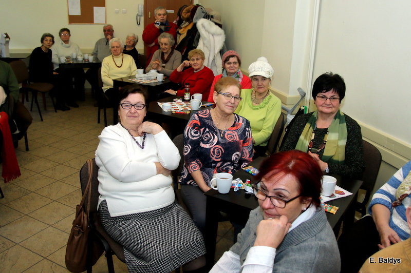Zuchy odwiedziły Klub Seniora (zdjęcia)