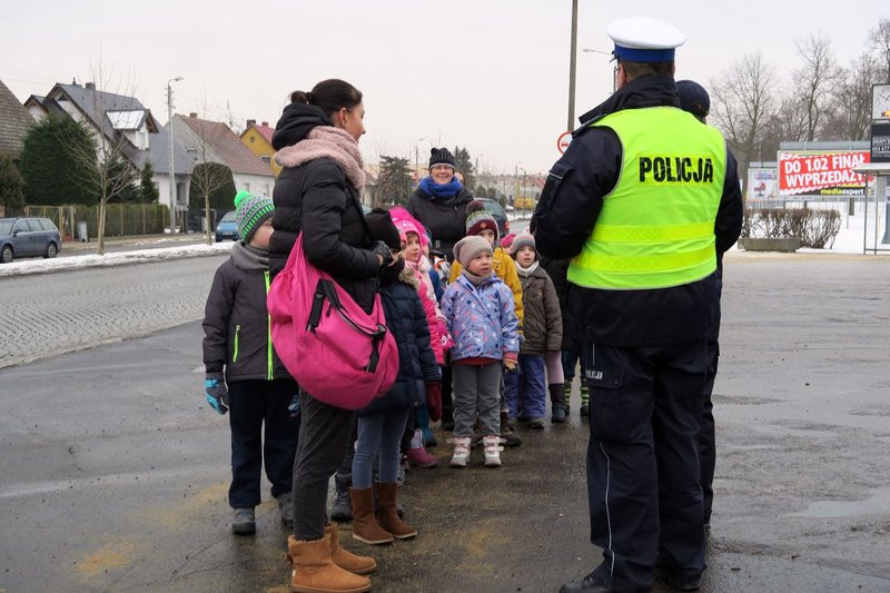 Policja rozdaje odblaski (dźwięk i zdjęcia)