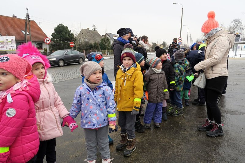 Policja rozdaje odblaski (dźwięk i zdjęcia)