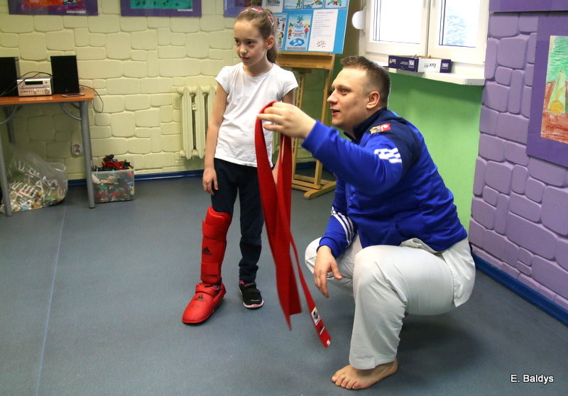 Na Piętrze ćwiczyli karate (zdjęcia)