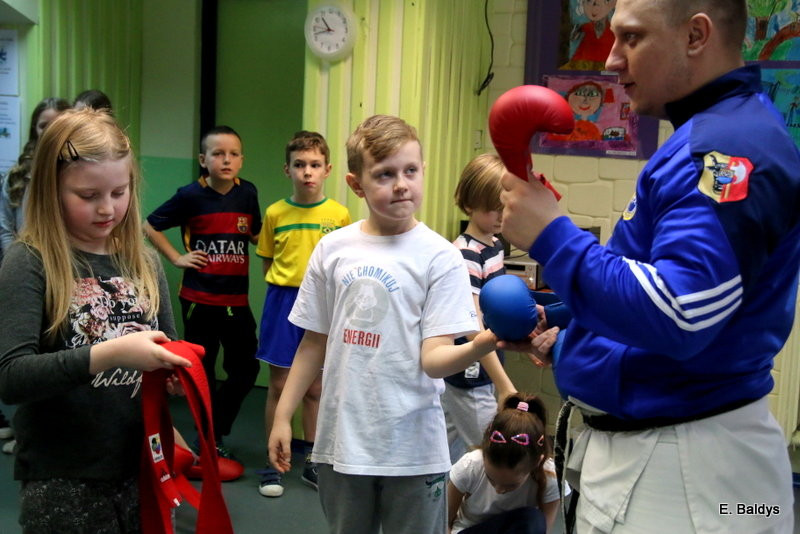 Na Piętrze ćwiczyli karate (zdjęcia)