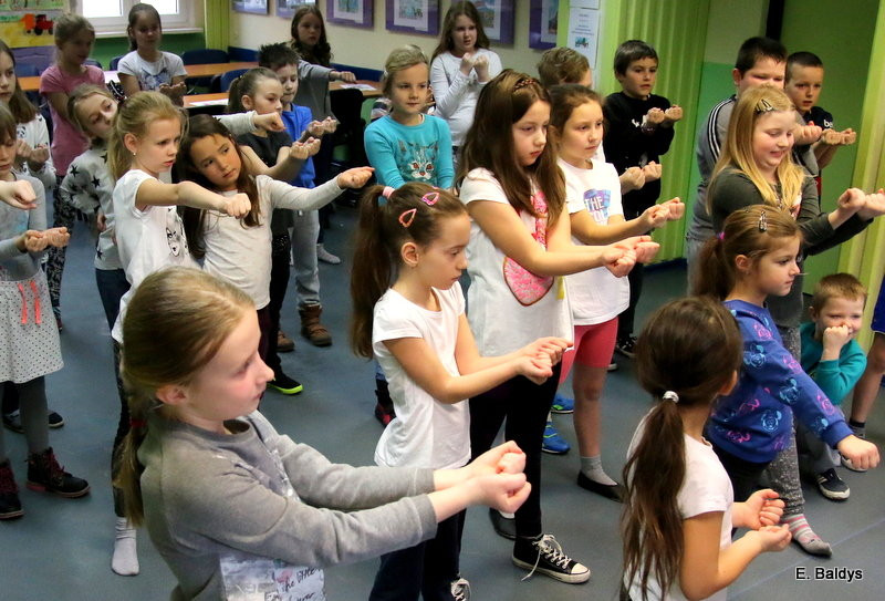 Na Piętrze ćwiczyli karate (zdjęcia)