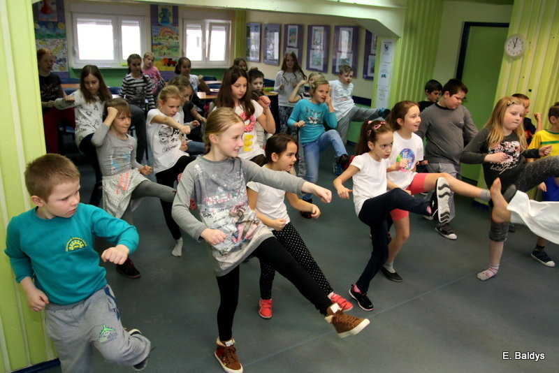 Na Piętrze ćwiczyli karate (zdjęcia)