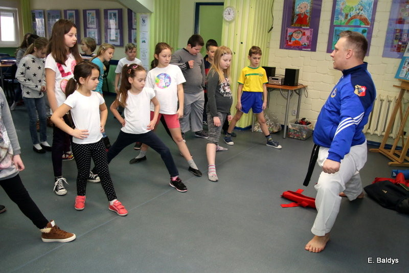 Na Piętrze ćwiczyli karate (zdjęcia)