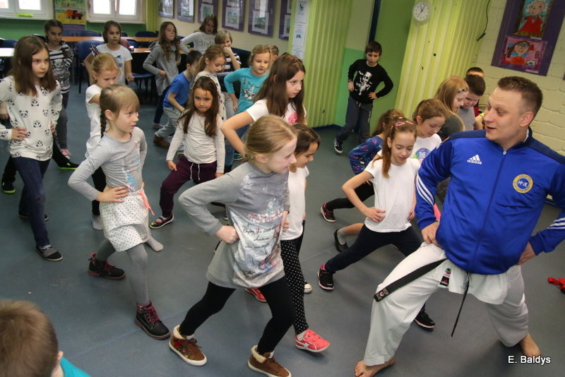Na Piętrze ćwiczyli karate (zdjęcia)